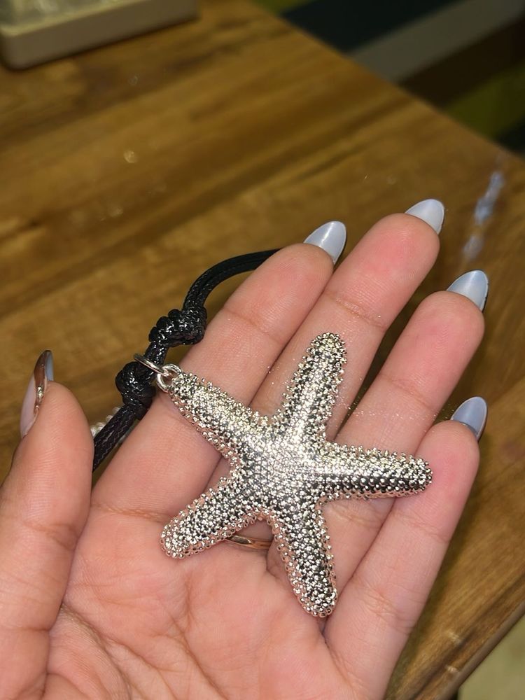 H&amp;M statement pendant with cord