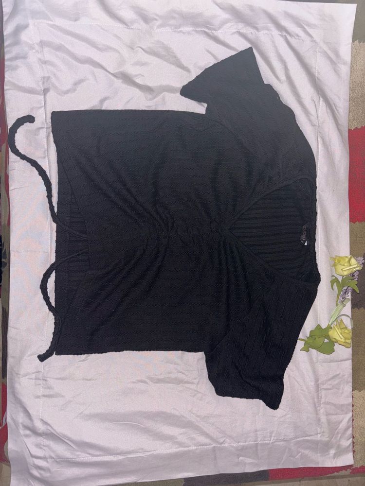 Black Tie-Detail Top