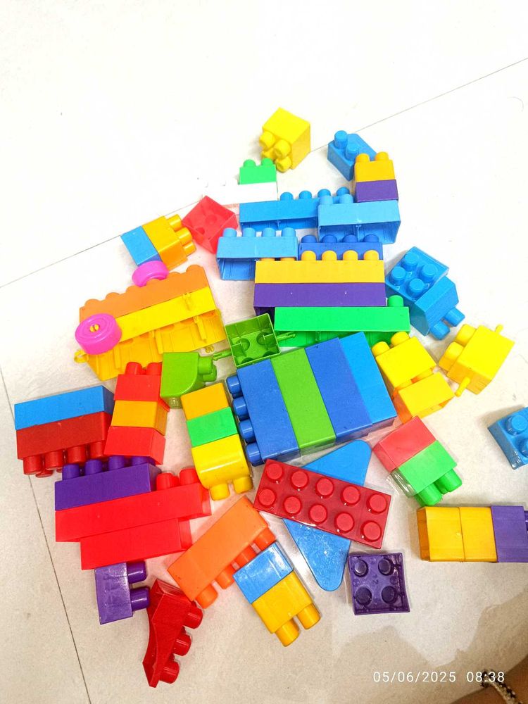Building Blocks/ Medium Size/kids Toy