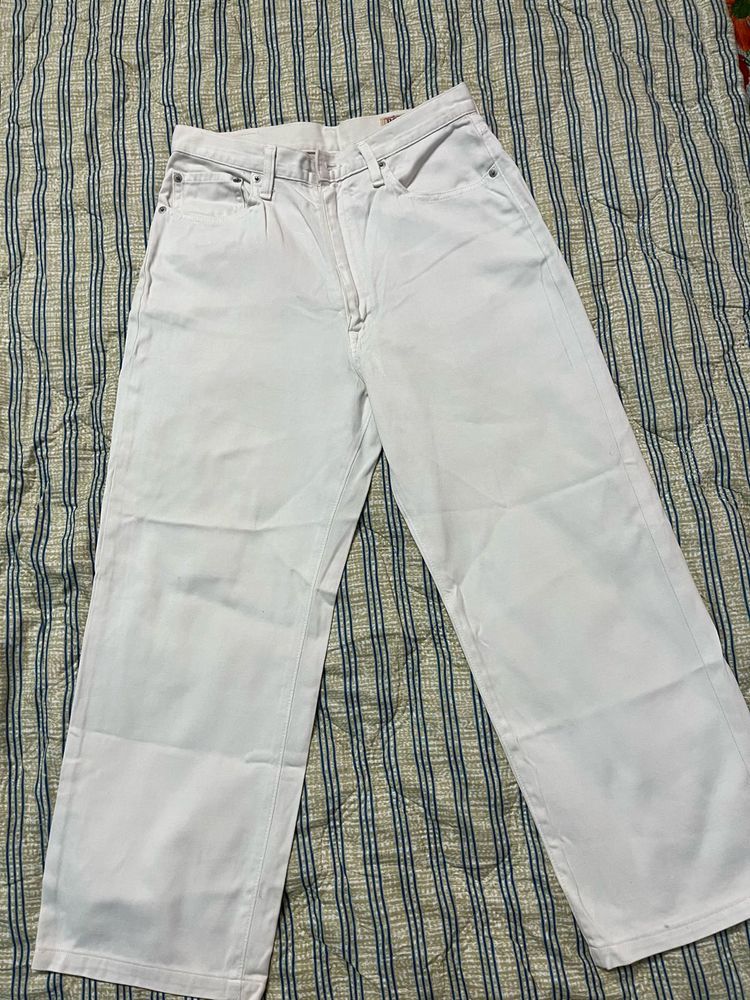 White Jeans