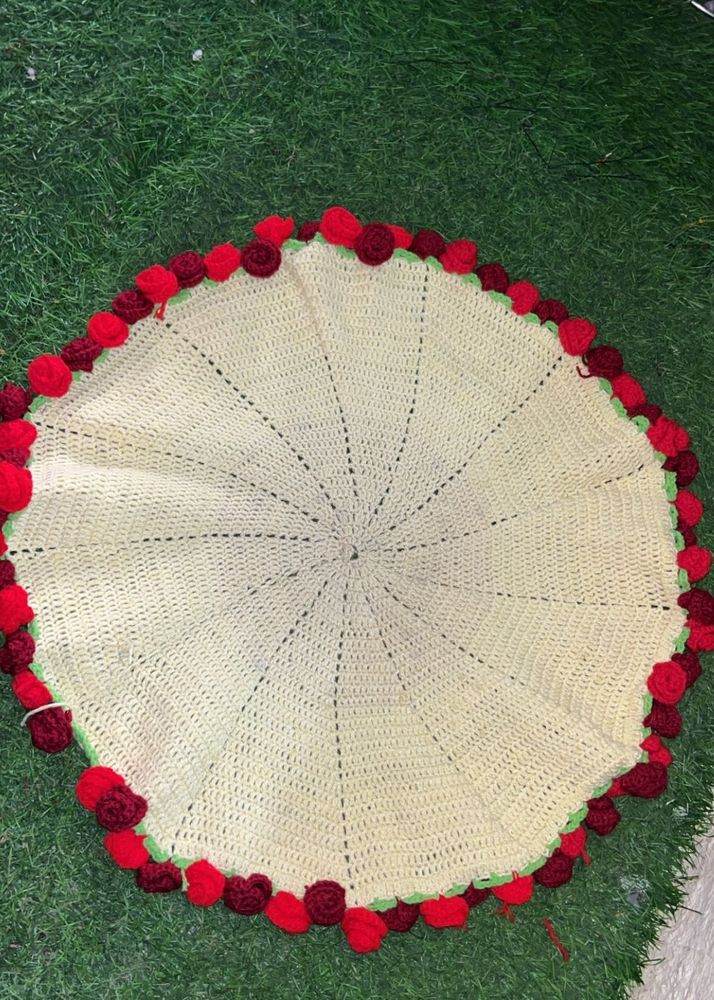 Handcrafted Crocheted Viral Rose Bouquet