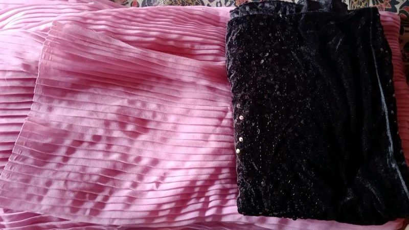 Tikhi Imli Pink Pleated Georgette Saree