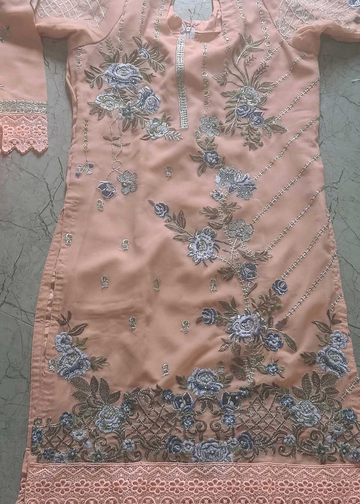 Peach Embroidered Pakistani Kurta Set