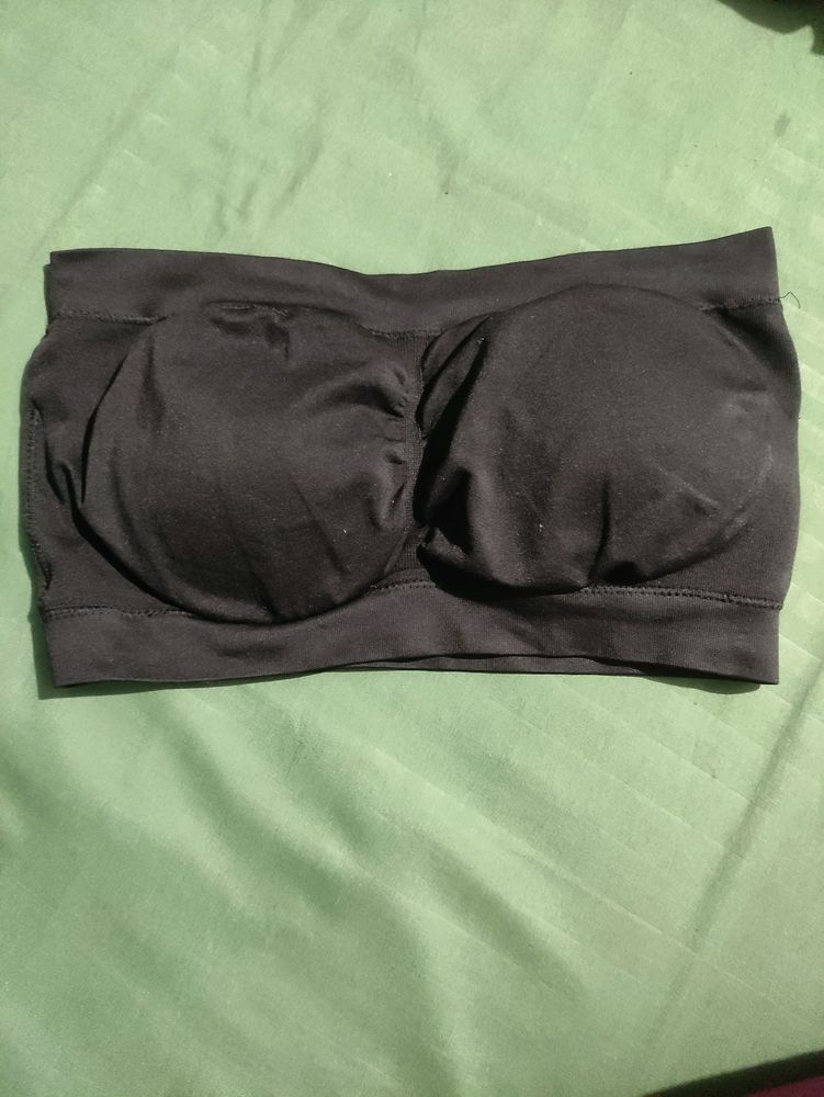 Black Strapless Bra