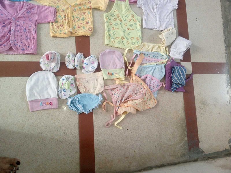 Baby Clothes Bundle - Newborn Essentials