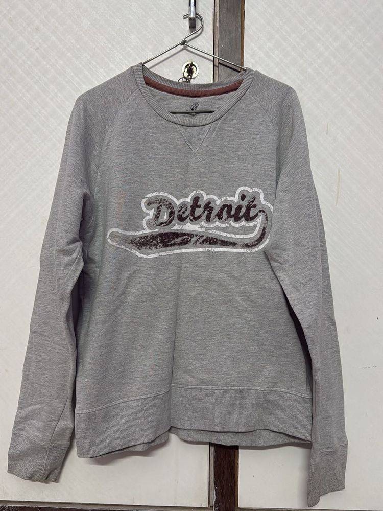 Unisex Grey Sweatshirt