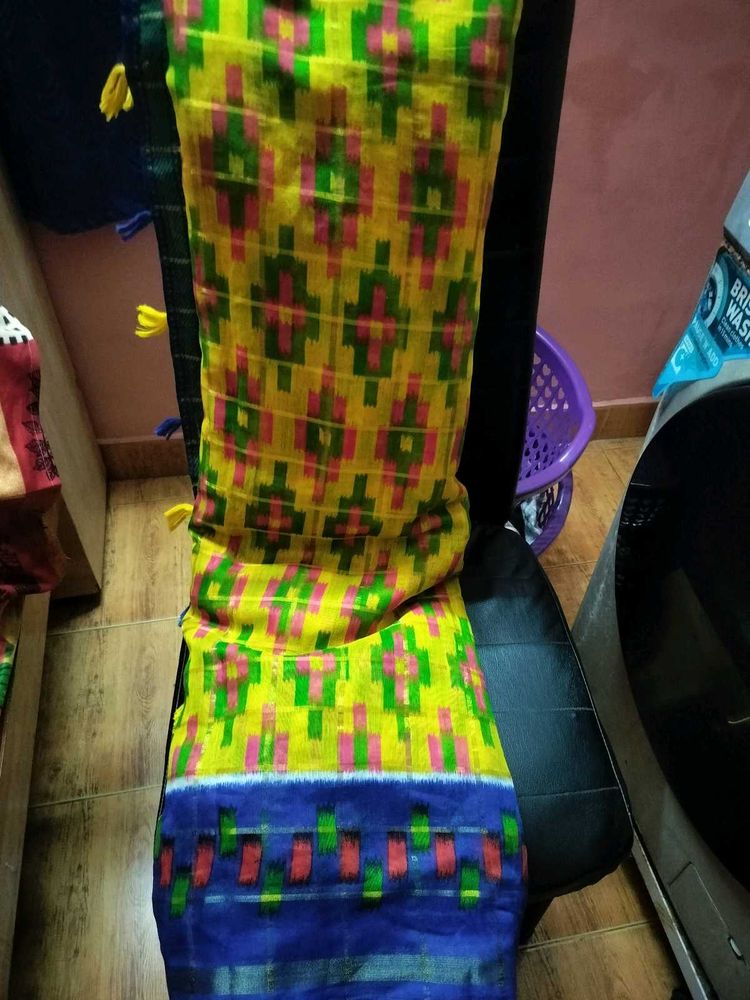 Yellow &amp; Blue Patterned Saree