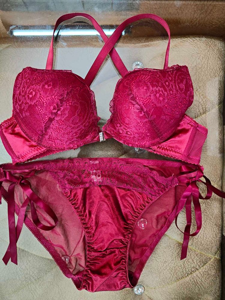 Wine Red Push Up Back Lace Bra Underwear Set