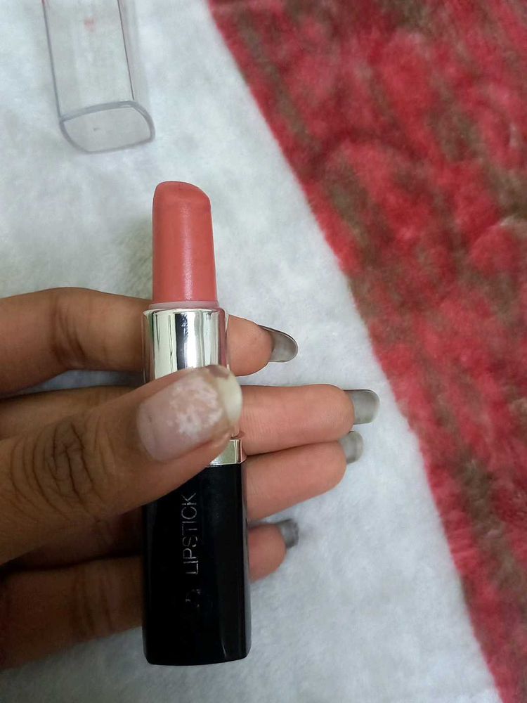 Elegant Lipstick - Peach Shade