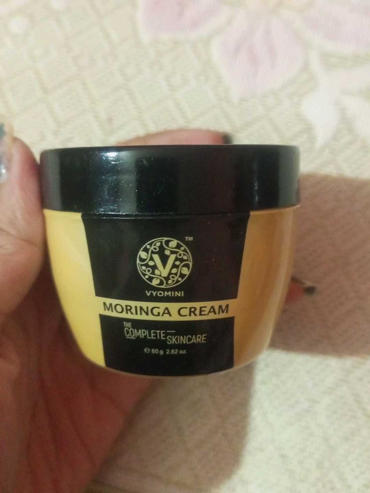 Vyomini Moringa Cream, 80g