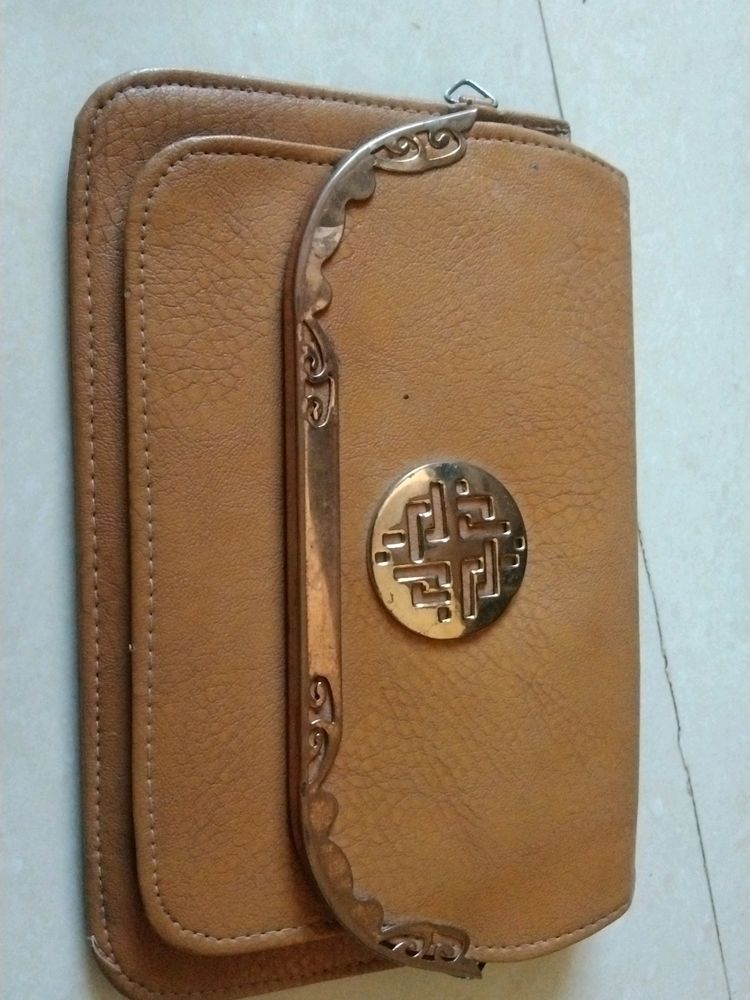 Handbag