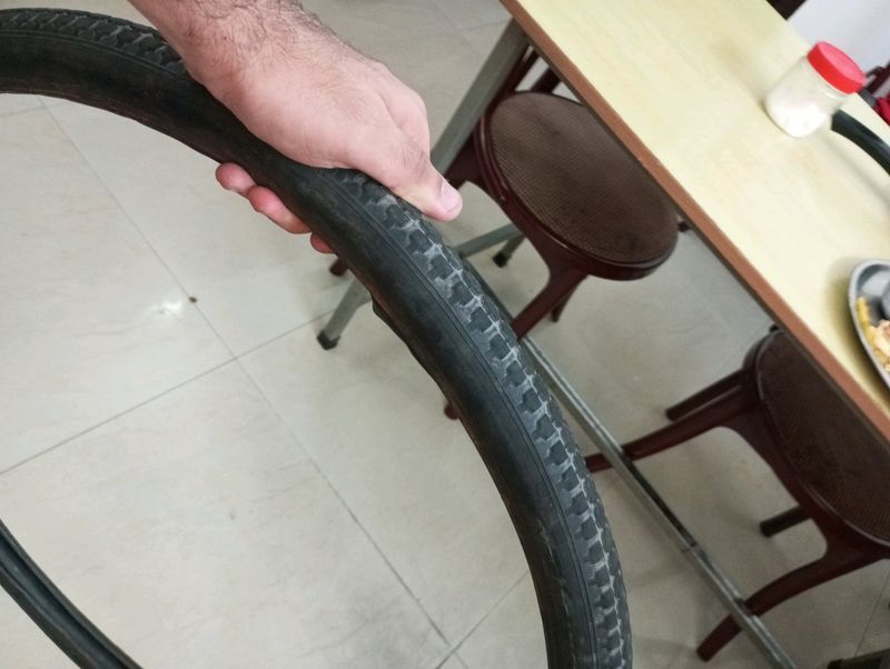 Used Cycle Tyre And Tube