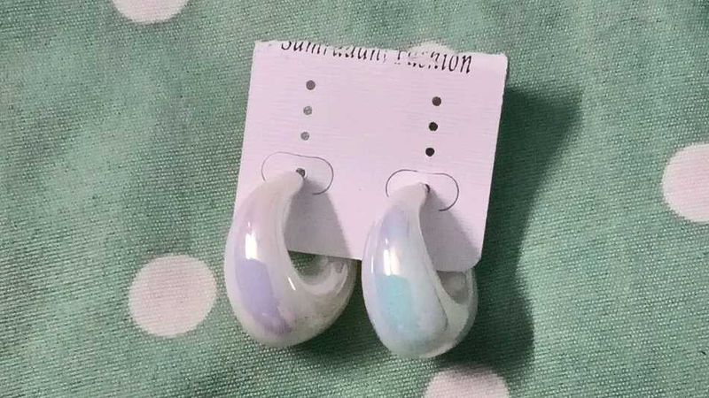 Chic Iridescent Hoop Earrings
