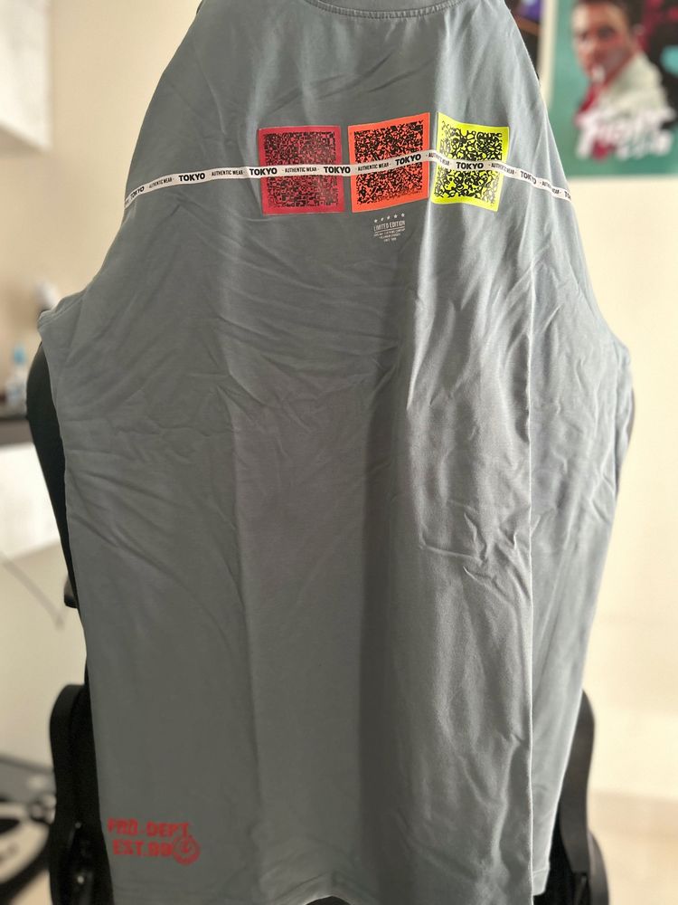 Cool Graphic T-shirt ,grey