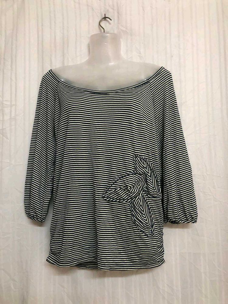 Max Studio Black &amp; White Stylish Top