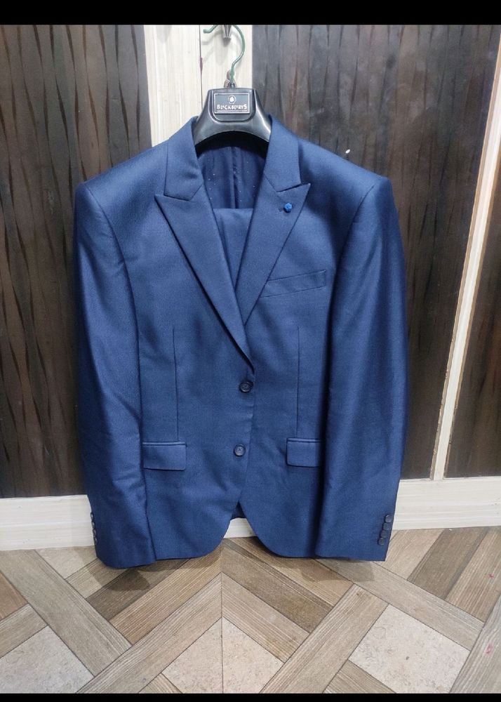 BLACKBERRY NEW SUIT VERY GOOD SUI