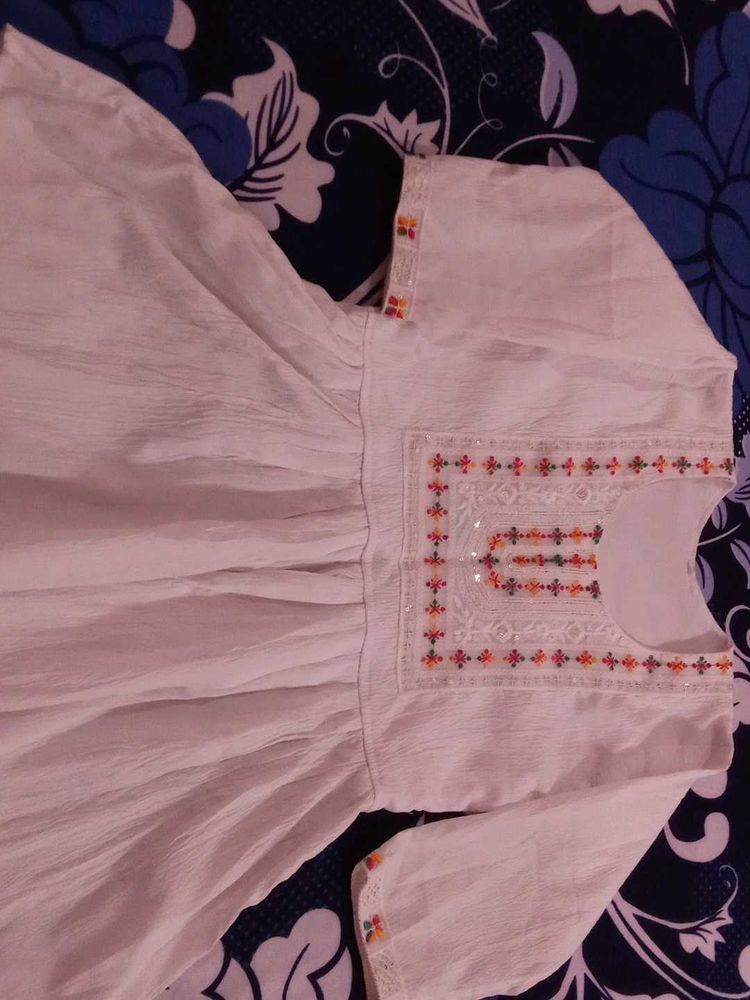 Embroidered White Cotton Top