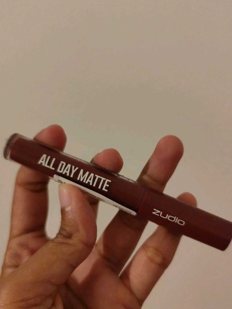 Zudio All Day Matte Lipstick