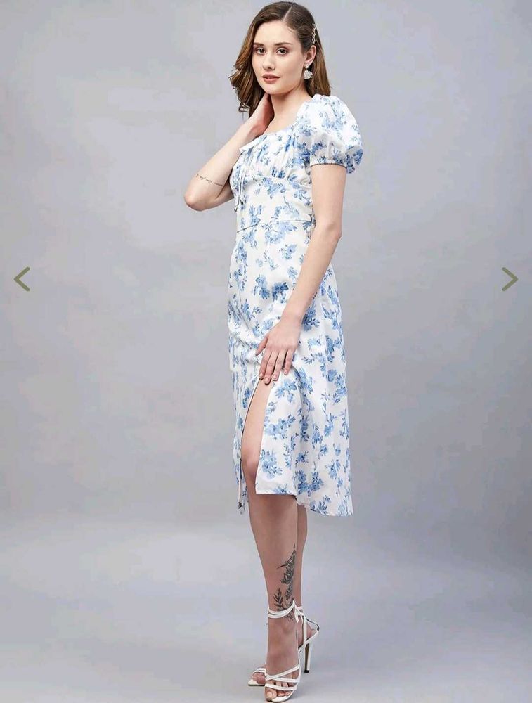 Ditsy-summary Slit Cut Pinteresty Floral Dress r