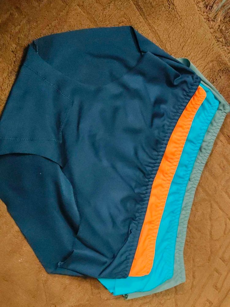 Combo Of 4 (Multi Colour) Women&#39;s Hipster Panty