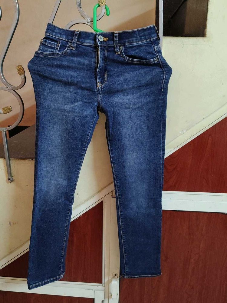 Straight Fit Women&#39;s Jeans
