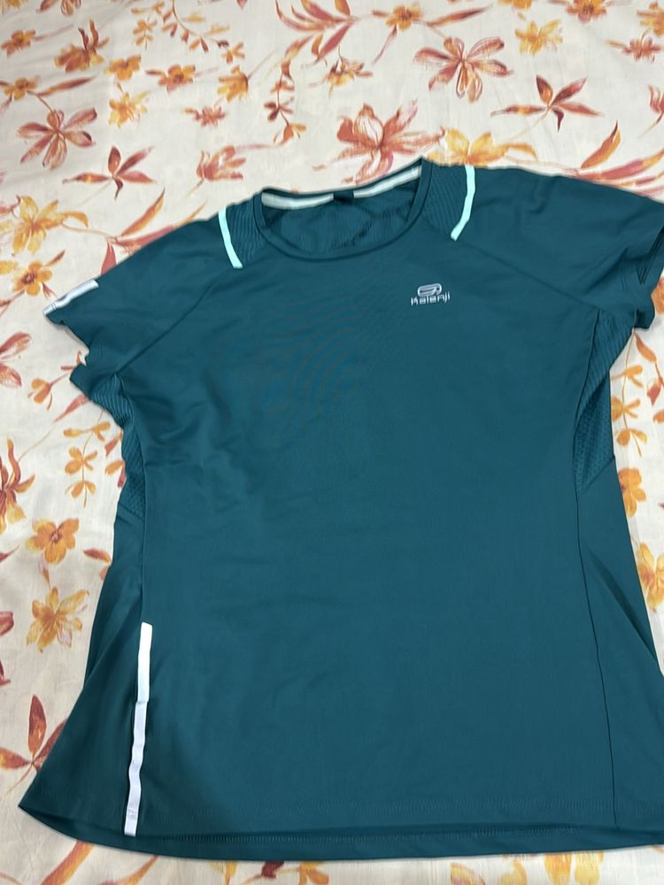 Decathlon Slim Fit Active T - Shirt