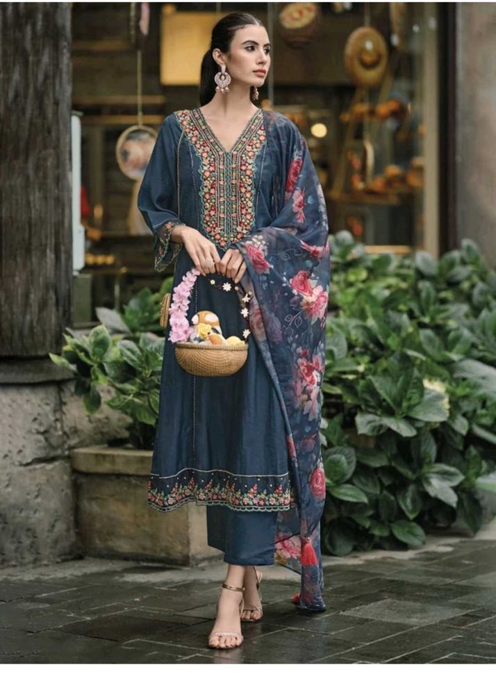 Elegant Kurta Set &amp; Dupatta