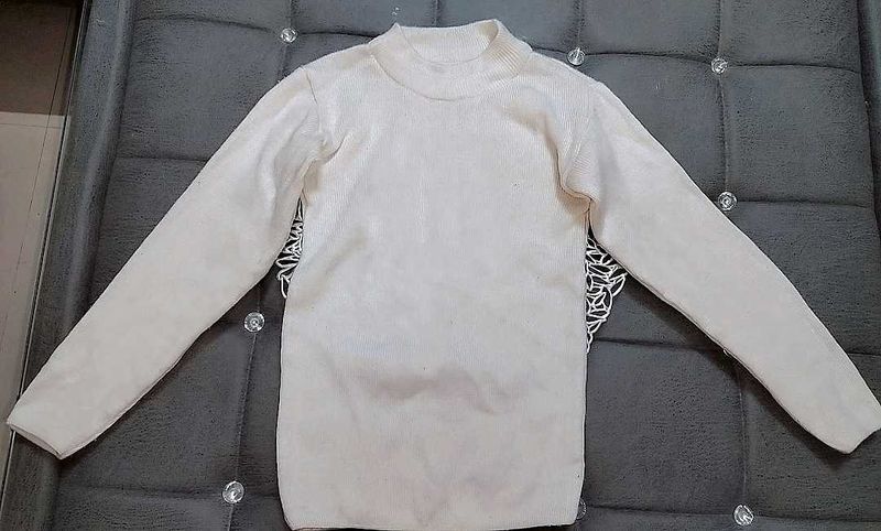 white Turtleneck Sweater