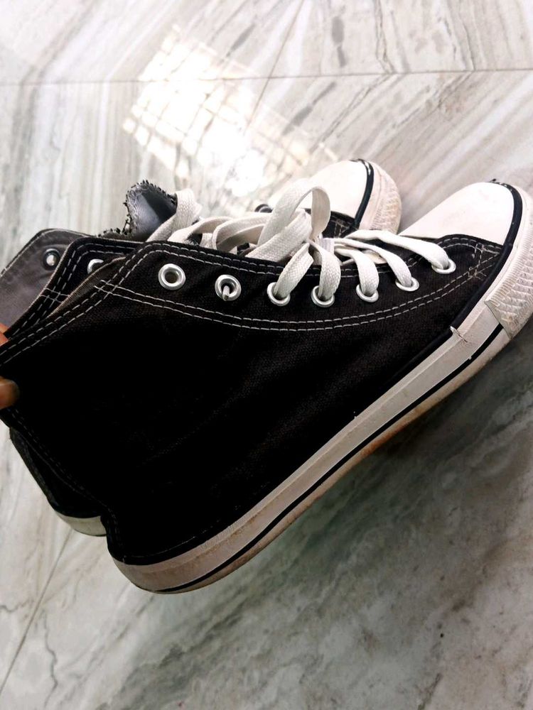 Black Converse Sneakers