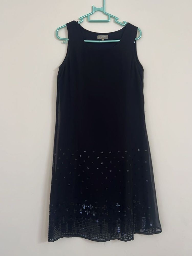 Elegant Black Dress