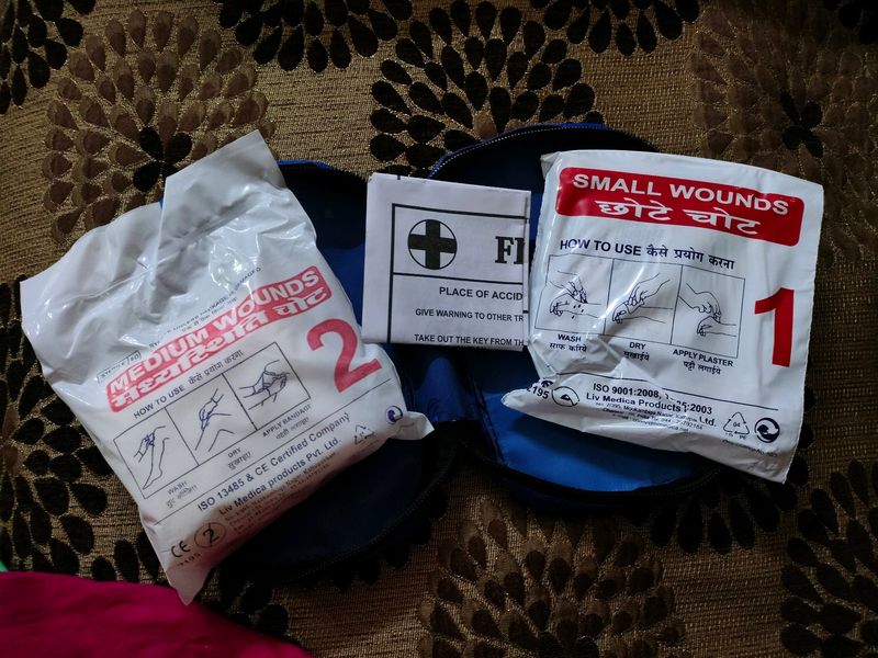 Hundai Travel First Aid Kit