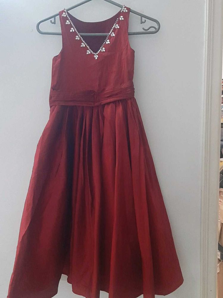 Maroon gown dress for girls