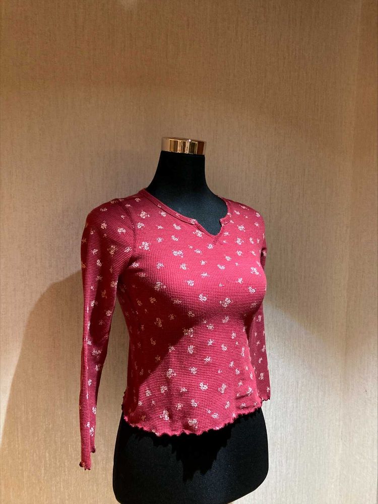 Old Navy Sweatshirt Red