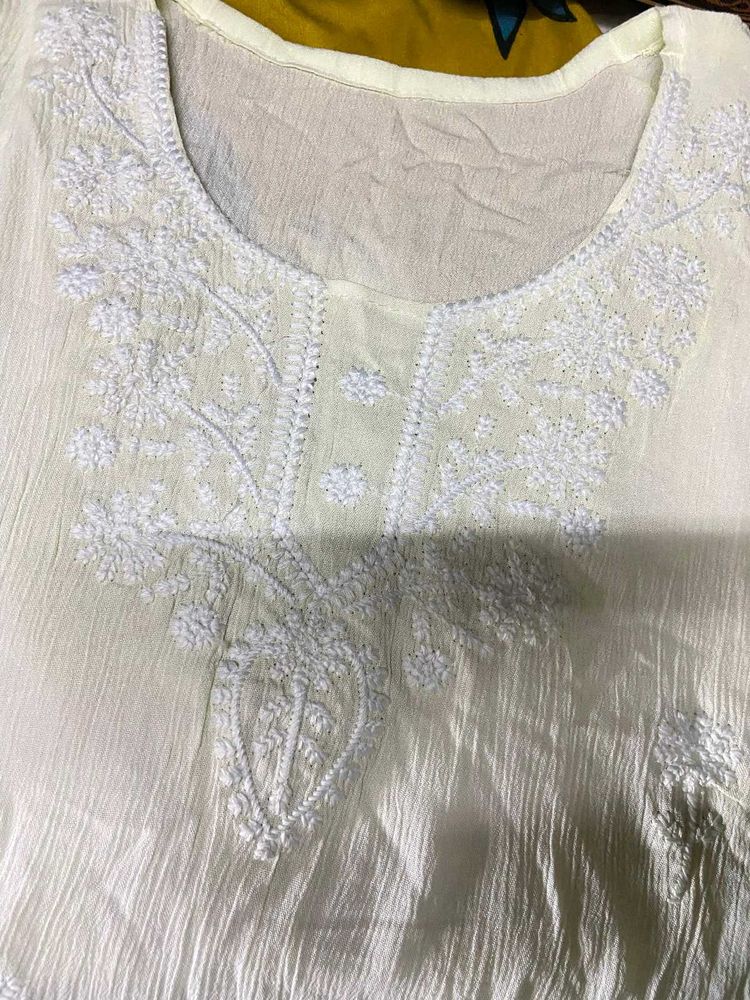 2 Shades Chickenkari Kurti