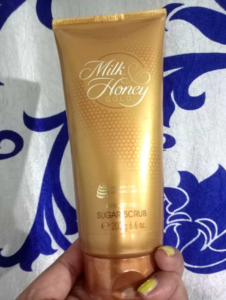 MILK AND HONEY SUGAR SCRUB