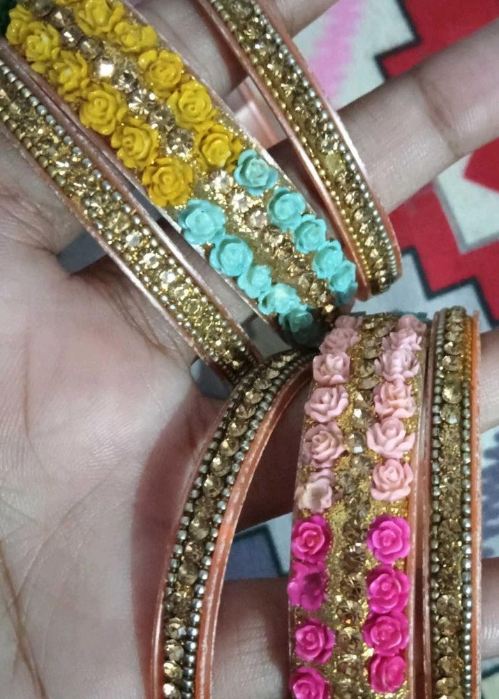 Floral Bangle Set