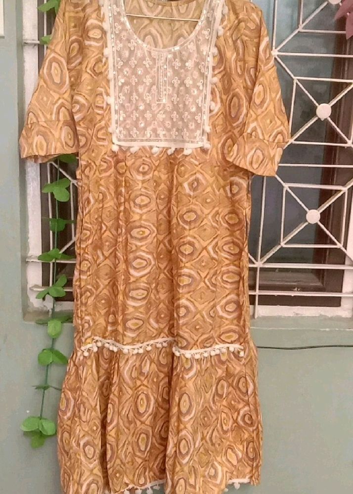 Women Kurtie