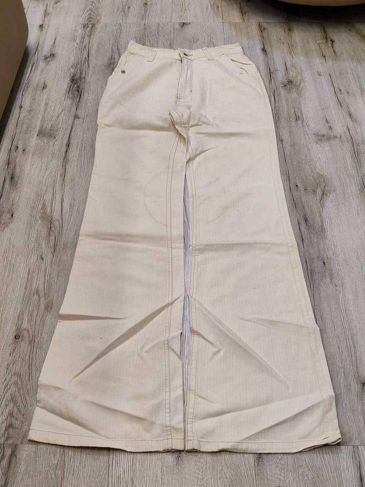 Ma2578 Sabrin bootcut jeans waist 26 inches