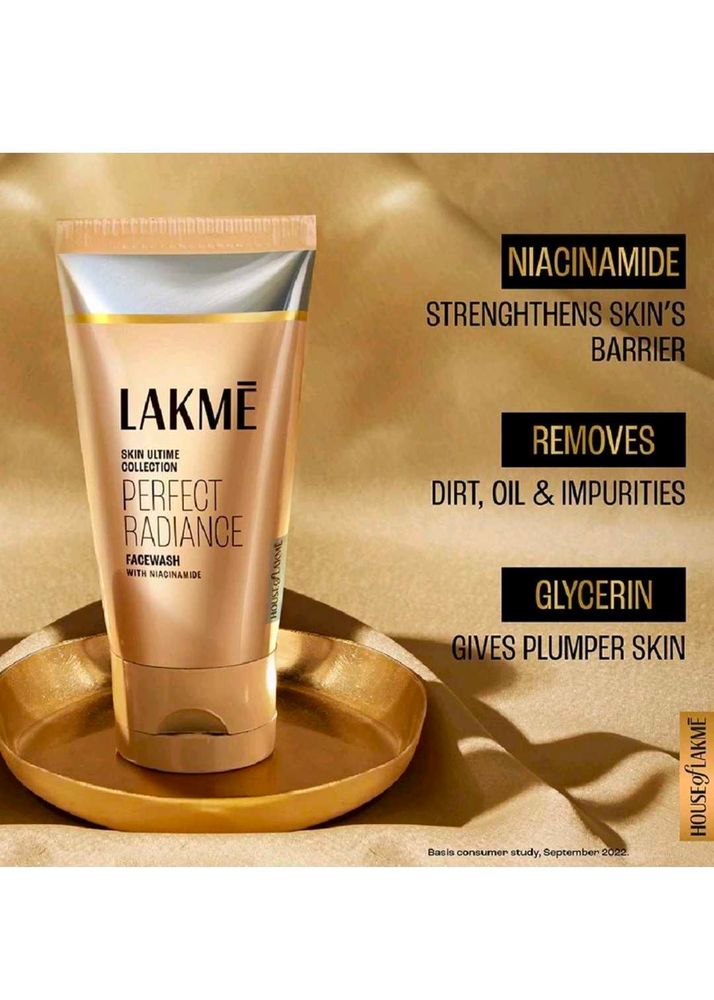 Lakme Perfect Radiance Facewash