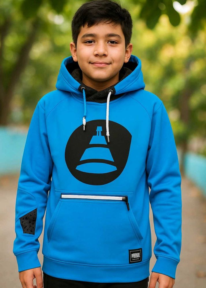 Bold Blue Winter Hoodie – Sporty &amp; Street-Ready!
