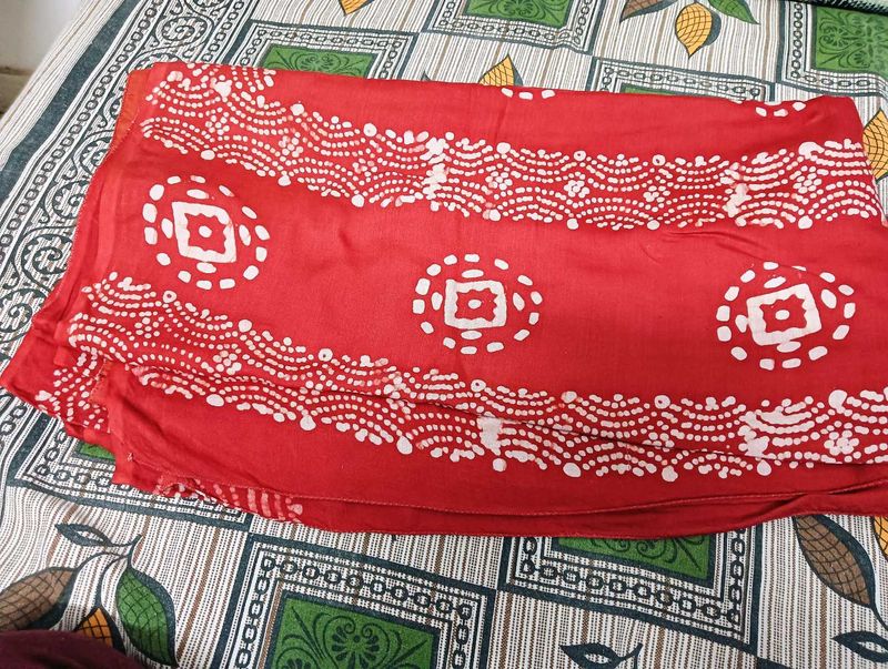Red &amp; White Batik Print Fabric