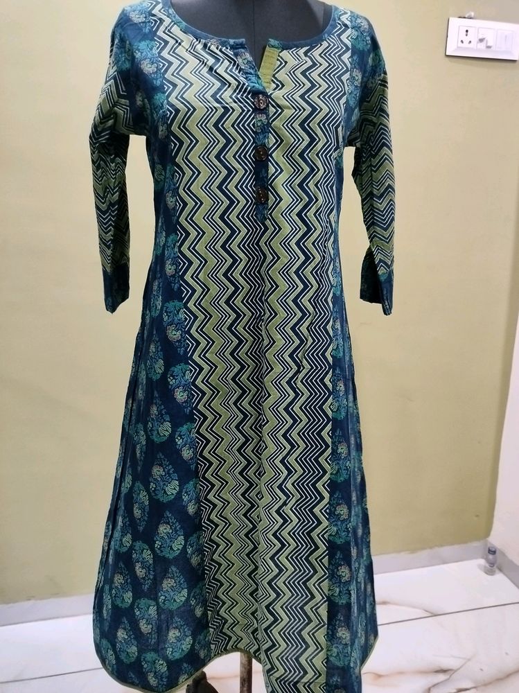 Excellent 🔵🟢 Kurta