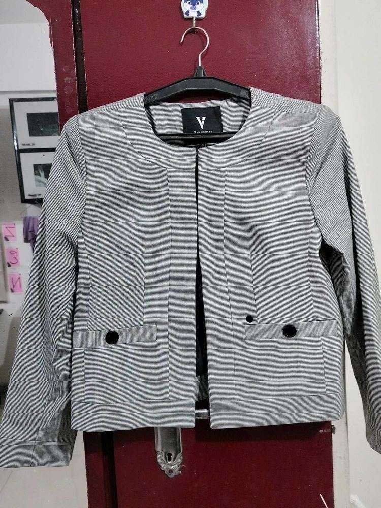 Gray V Portmans Blazer