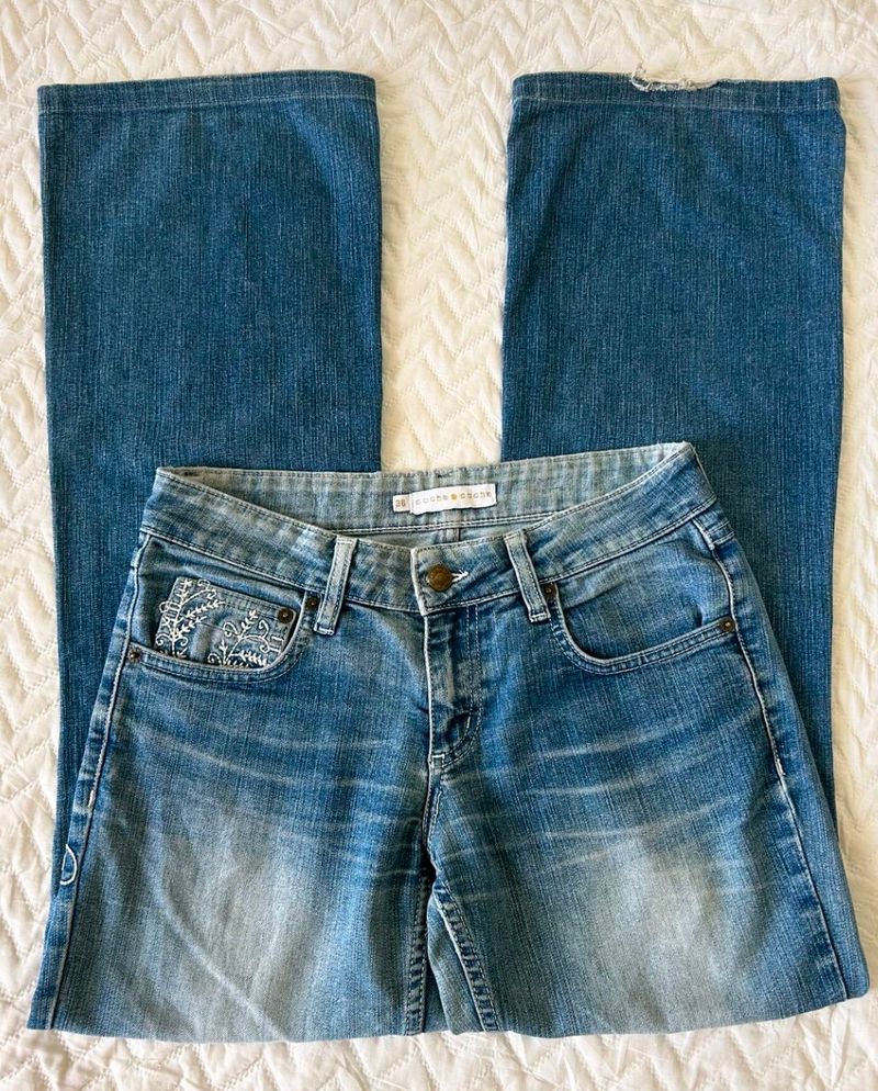 Thrift Bootcut Jeans With Embroidery 👖