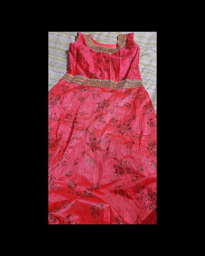 Elegant Pink Ethnic Gown