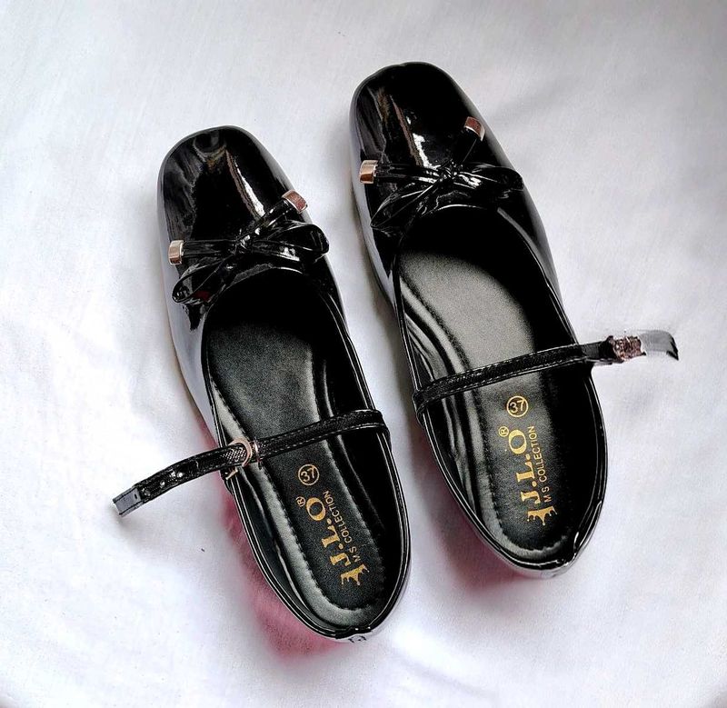 New Glossy Black Loafer