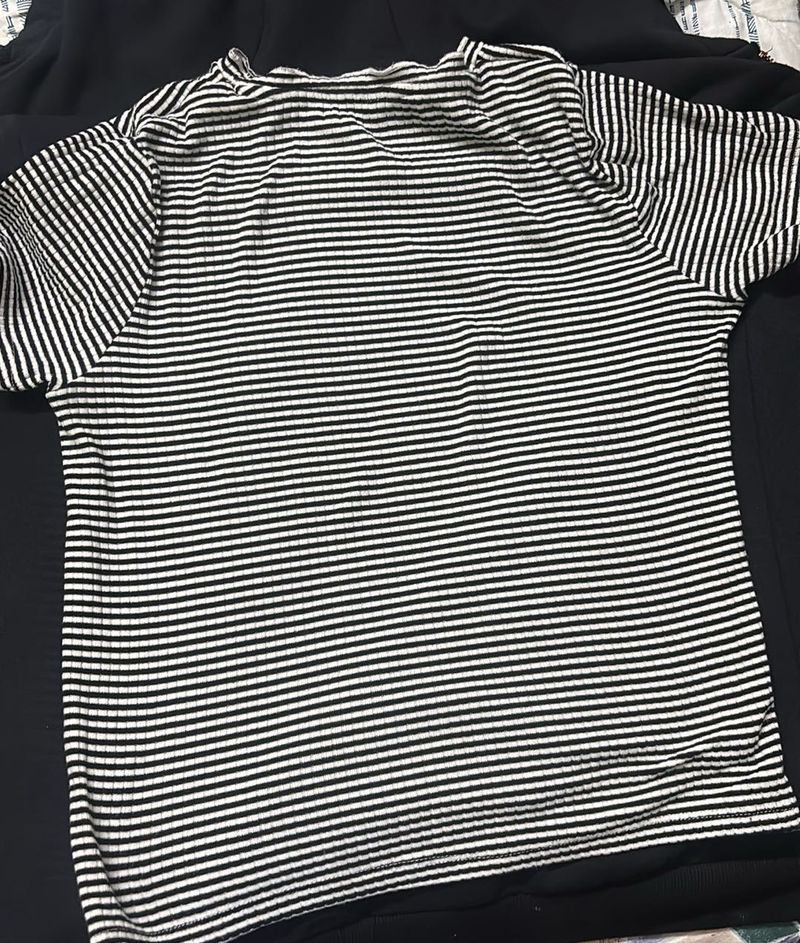 Ribbed T-shirt - Black/striped