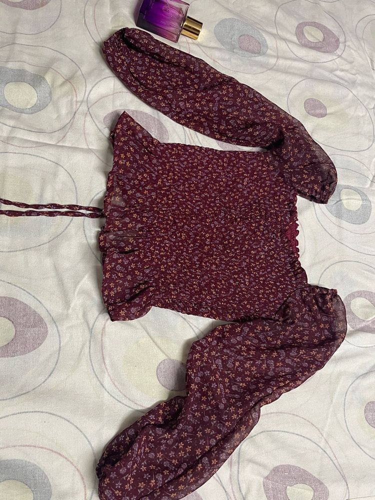 Floral Printed Square Neck Smocked Crop Top
