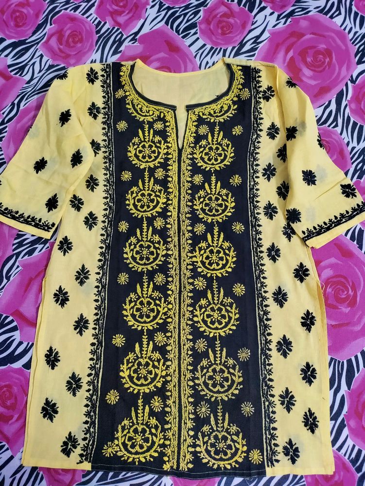 New Chikankari kurti