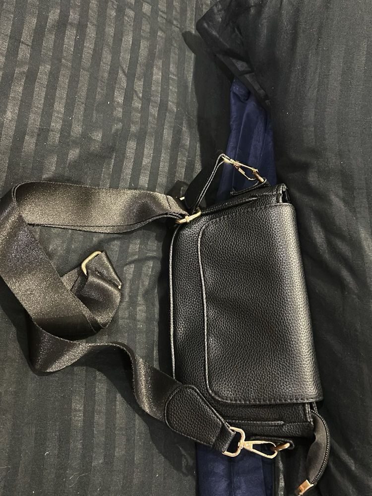 Stylish Black Crossbody Bag